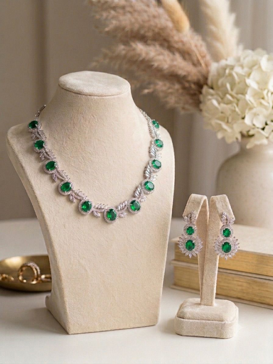Aqua Elegance Necklace Set