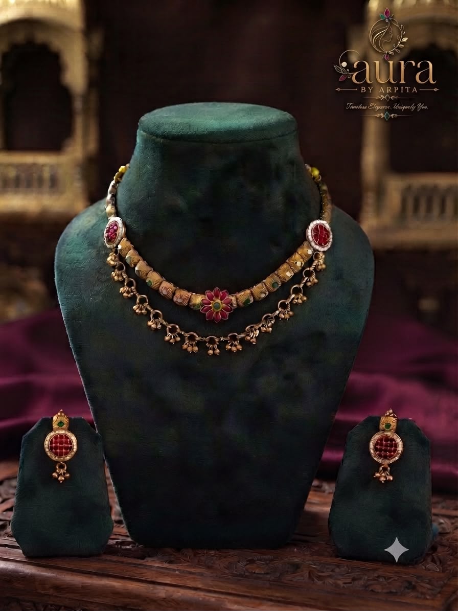 Elegant Heritage Necklace Set